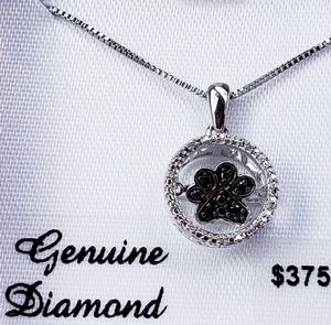 I love my pet swinging PAW